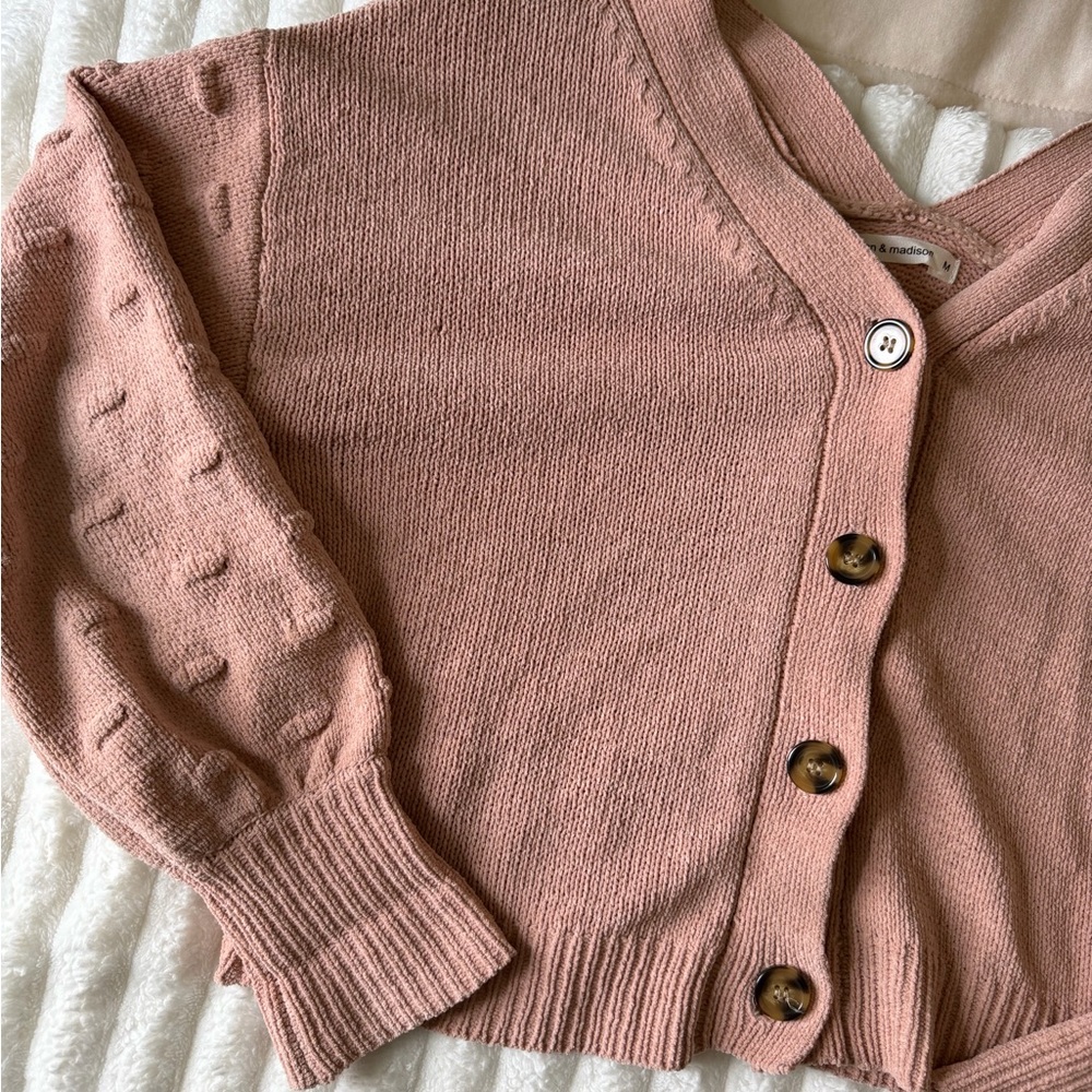 Moon and Maddison Blush Pink Cropped Knit Cardigan Sweater - Picture 3 of 5